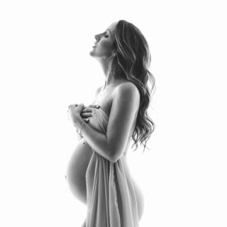 Séance photo grossesse Lingerie Lausanne