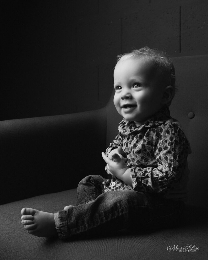 Séance photo Noir et blanc bébé 11 mois Lausanne