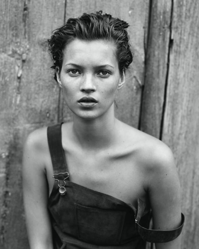 Kate Moss photographiée  au nord de l’Etat de New York, en 1994. © Peter Lindbergh.