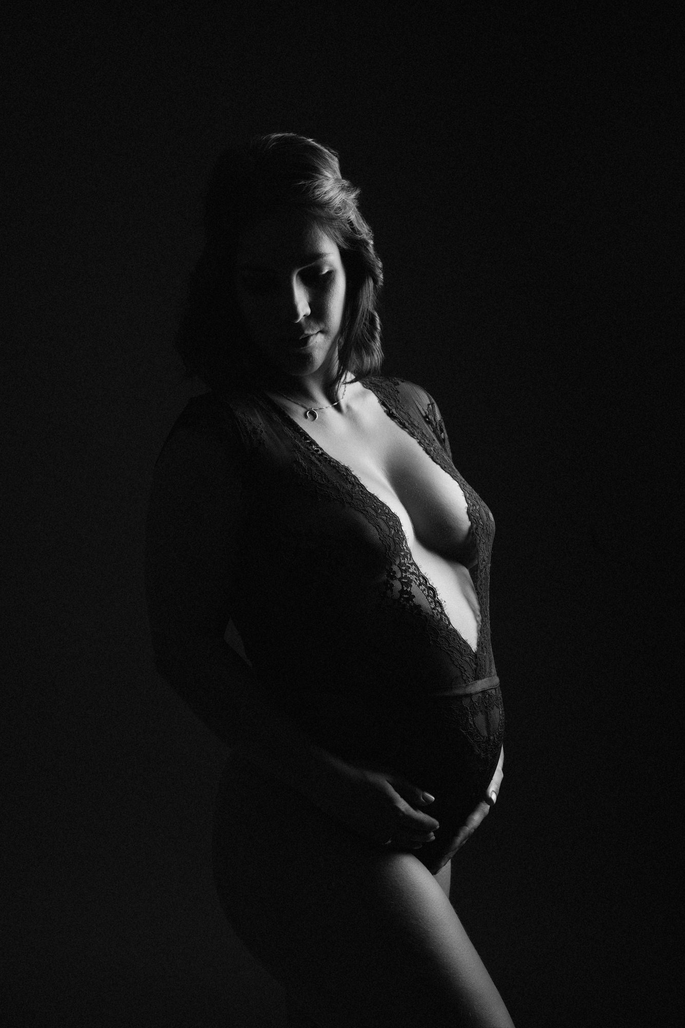 Portrait d'une Femme enceinte en noir et blanc